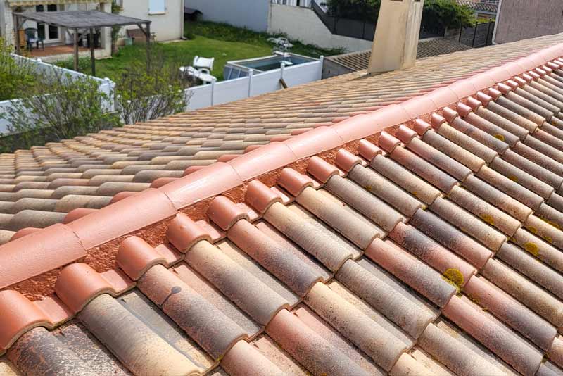 Mr NICOLAS Façade Toiture 34 : Artisan couvreur façadier sur Montpellier dans l’Hérault (34) : Expert en travaux de nettoyage démoussage résine hydrofuge toiture, couverture, zinguerie, ravalement peinture façade et nettoyage des extérieurs. 